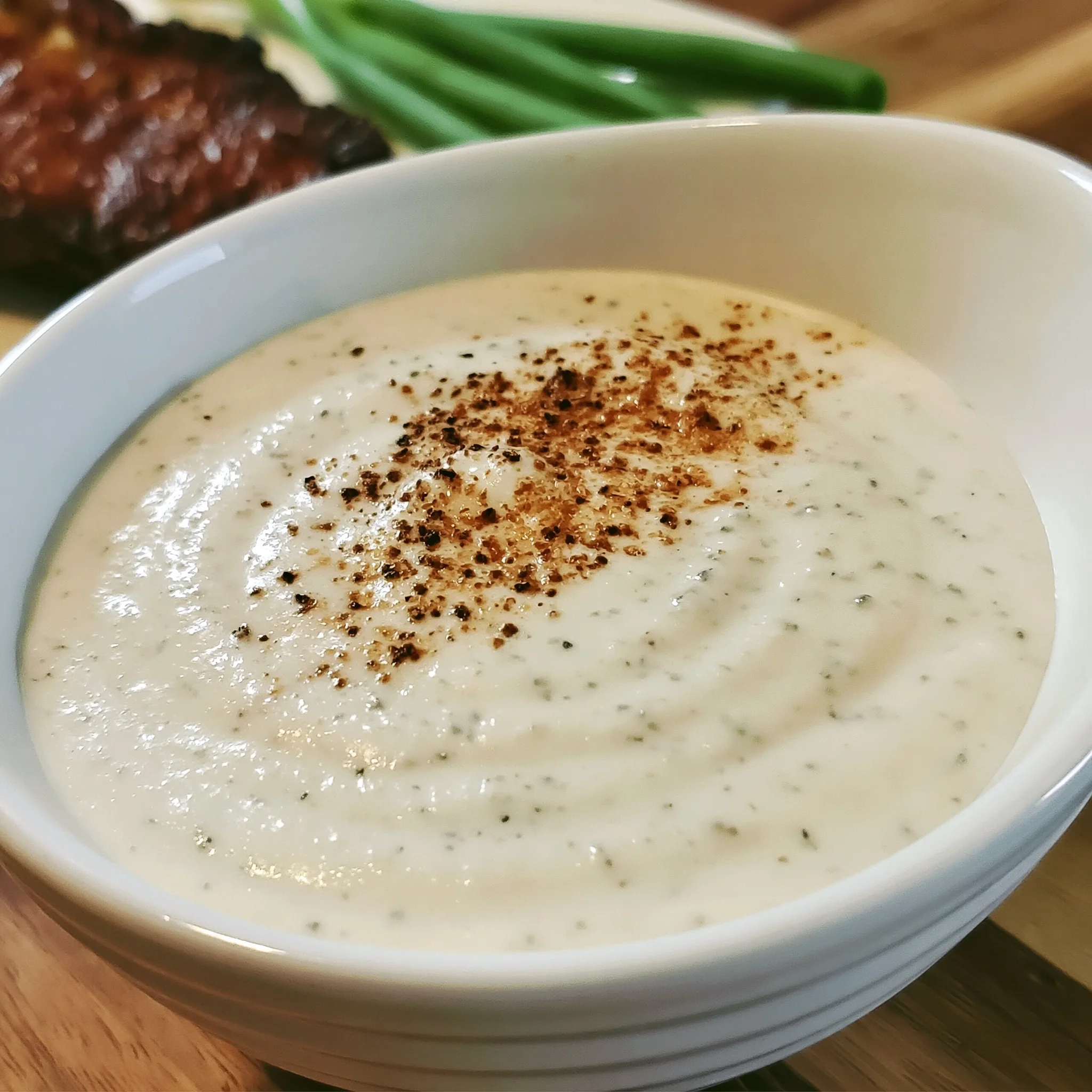 Creamy Apple Horseradish Sauce Recipe (Quick and Easy!)